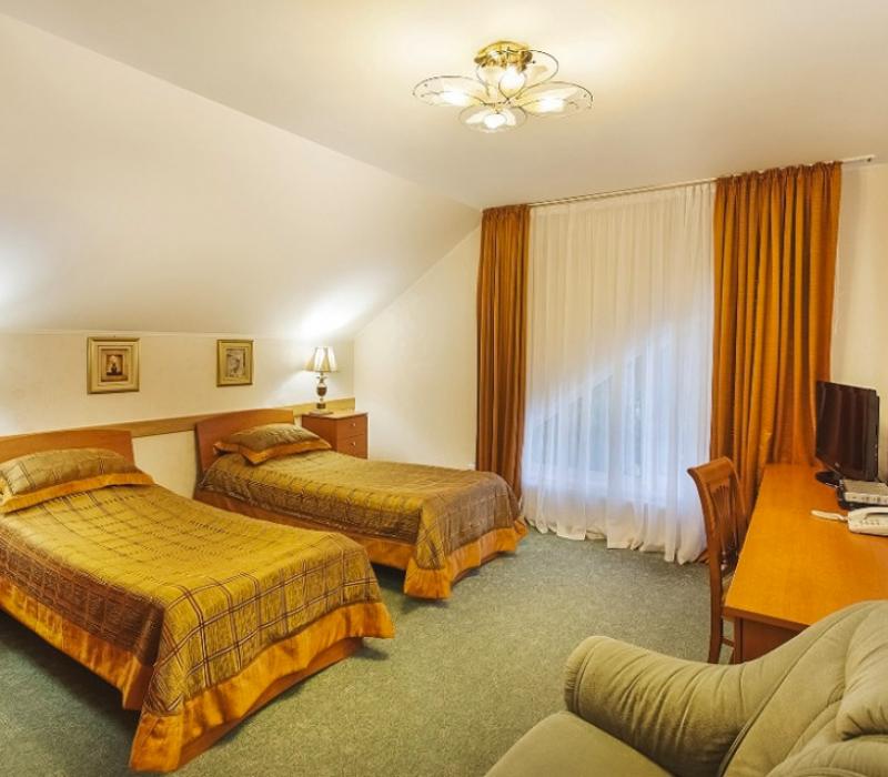 2 местный 2 комнатный Стандарт семейный, Коттедж «Любовь» санатория Вилла Арнест в Кисловодске